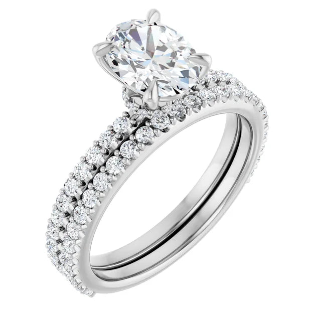 Oval Claw Set Style Engagement Ring