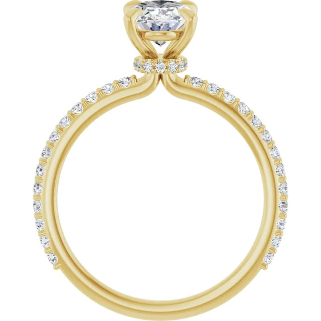 Oval Claw Set Style Engagement Ring
