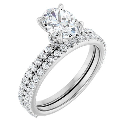 Oval Claw Set Style Engagement Ring