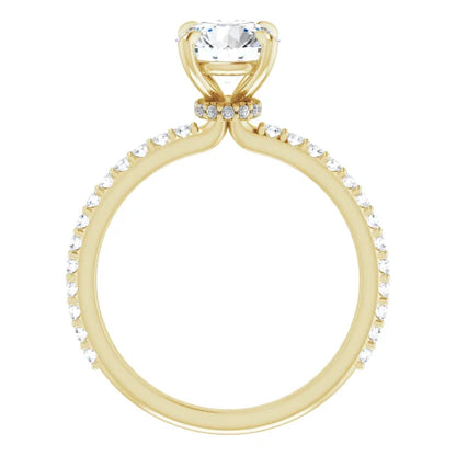 Round Brilliant Claw Set Style Engagement Ring