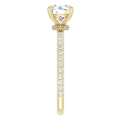 Round Brilliant Claw Set Style Engagement Ring