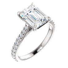 Emerald Claw Set Style Engagement Ring - I Heart Moissanites