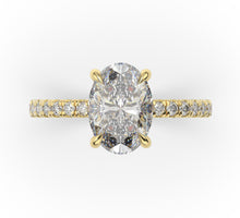 Oval Claw Set Style Engagement Ring